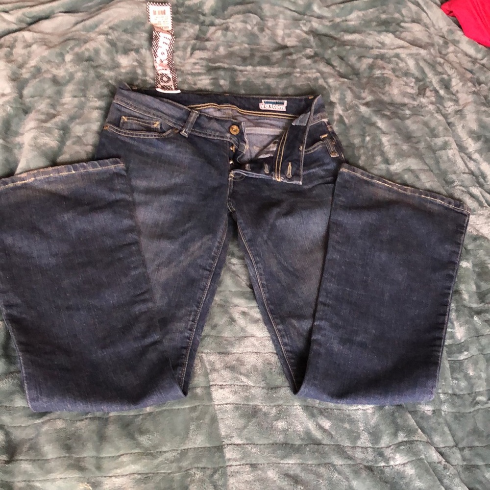 NWT VOLCOM Lowrise womans Bandita jeans - Picture 5 of 7